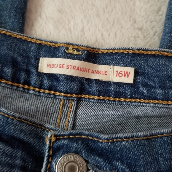 LEVI'S Ribcage Straight Ankle Jean Size 16W - Picture 8 of 15